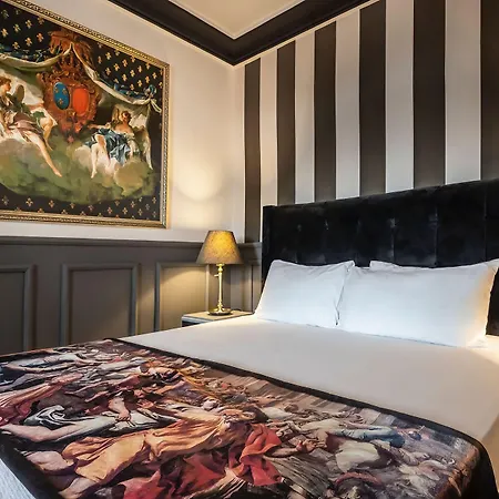 Art & Interiors Бодрум