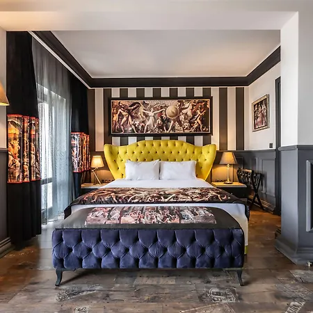 Hotel Art & Interiors 2*